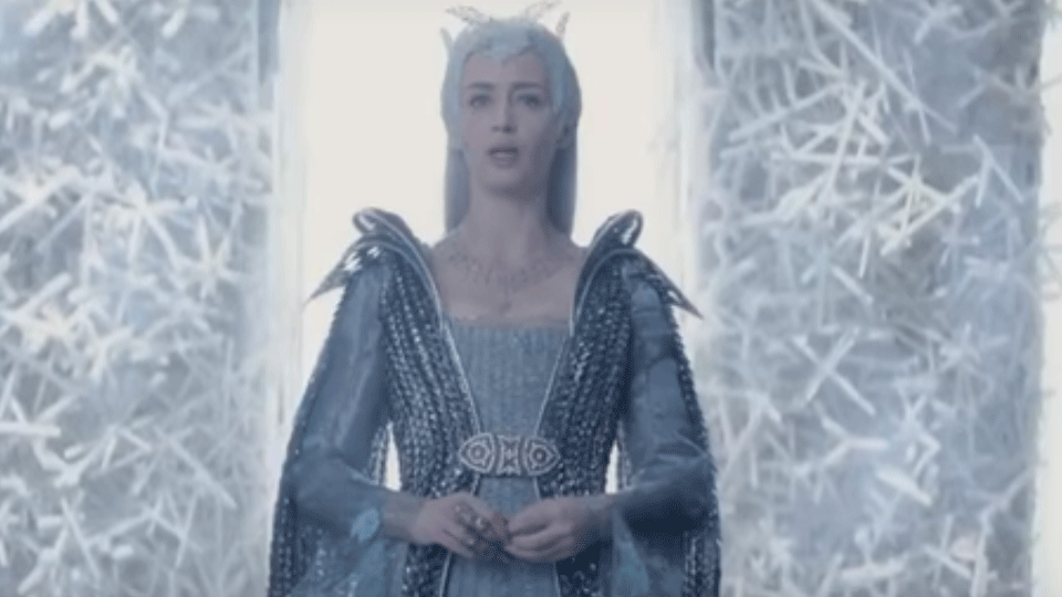 imagen de Las crónicas de Blancanieves: El cazador y la reina del hielo Tráiler (4) VO