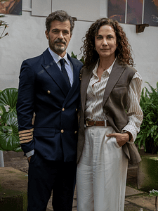 Cartel de Trazos ocultos Temporada 1