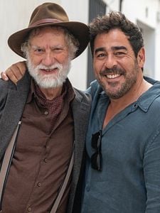 Cartel de Olivia Temporada 1