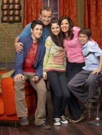 Cartel de Los magos de Waverly Place