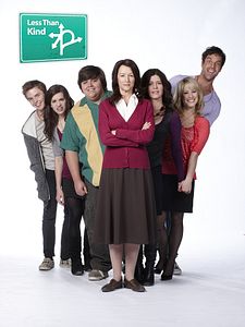 Cartel de Less than kind Temporada 4