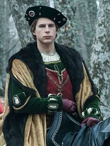 Cartel de Carlos, Rey Emperador Temporada 1