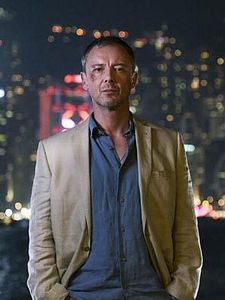 Cartel de Strangers Temporada 1