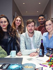 Cartel de Buffering Temporada 1