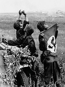 Cartel de El escuadrón de la muerte de Hitler Temporada 1