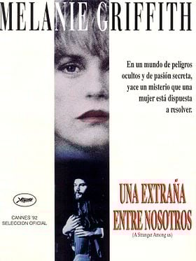Cartel de Una extraña entre nosotros