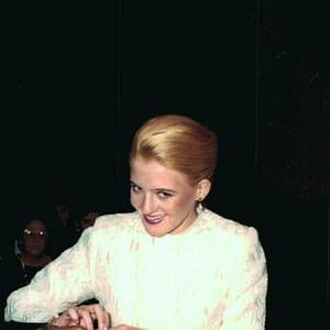 Foto Angi: Crimen y mentira