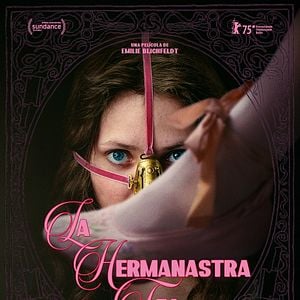 Foto La hermanastra fea