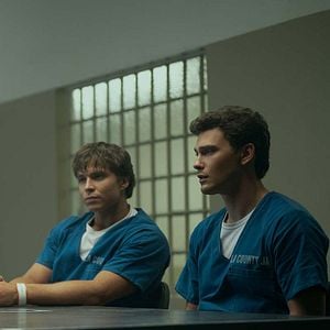 Foto Monstruos: La historia de Lyle y Erik Menéndez