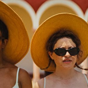 Foto Parpadea dos veces