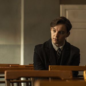 Foto Truth & Treason