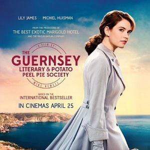 Foto La sociedad literaria y el pastel de piel de patata