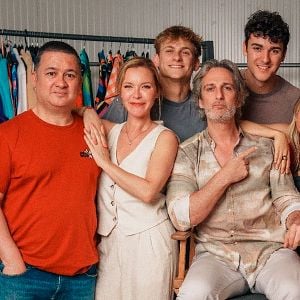 Foto Todos los lados de la cama