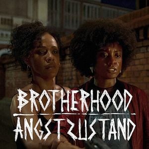 Foto Hermandad. Estado de terror