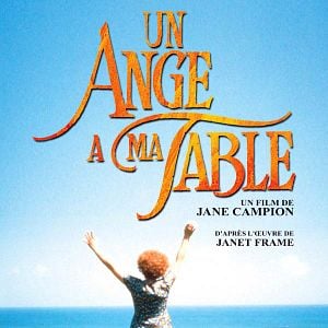 Foto Un ángel en mi mesa