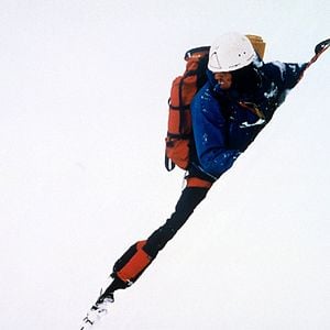 Foto Touching the Void (Tocando el vacío)