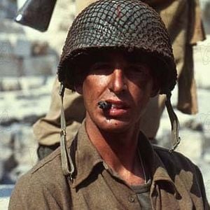 Foto Uno Rojo: División de choque