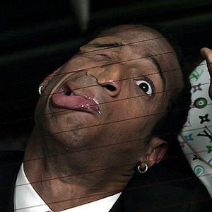 Foto Dos "rubias" de pelo en pecho