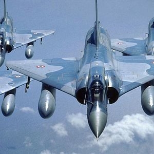 Foto Héroes del cielo