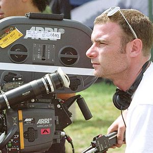 Foto Everything Is Illuminated (Todo está iluminado)