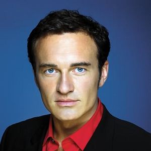Foto Julian McMahon
