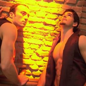 Foto Un Paso Adelante