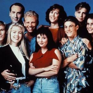 Sensacion de vivir. Beverly Hills, 90210 - Serie 1990 - SensaCine.com