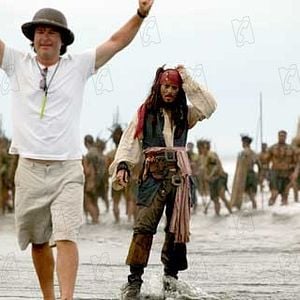 Foto Piratas del Caribe: El cofre del hombre muerto