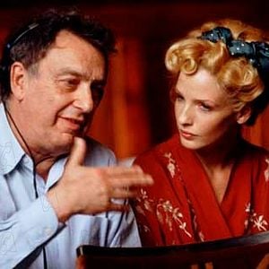 Foto Mrs. Henderson presenta