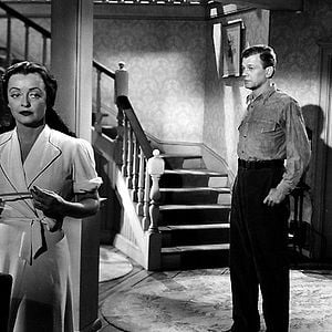 Foto Más allá del bosque