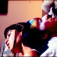 Foto Nadie te oye: Perfume de violetas