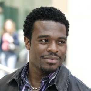 Foto Lyriq Bent