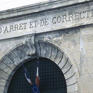 Foto Au-delà de la haine