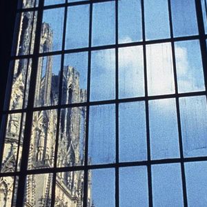 Foto Au-delà de la haine