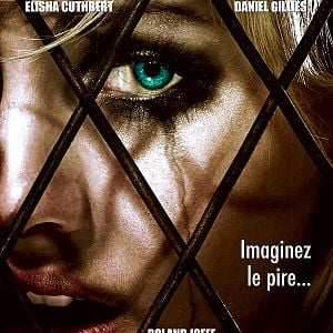 Foto Captivity (Cautivos)