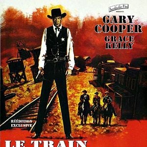 Foto Solo ante el peligro