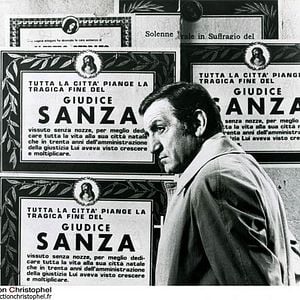 Foto Excelentísimos cadáveres