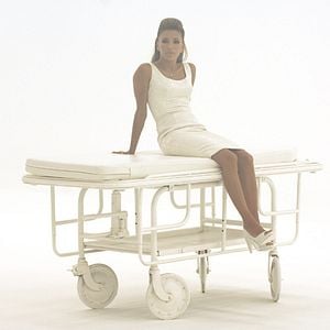 Foto Por encima de su cadáver