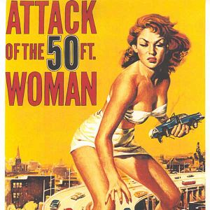 Foto El ataque de la mujer de 50 pies