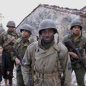 Foto Miracle at St. Anna