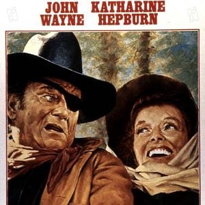 Foto El rifle y la Biblia