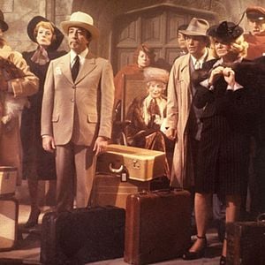 Foto Un cadáver a los postres