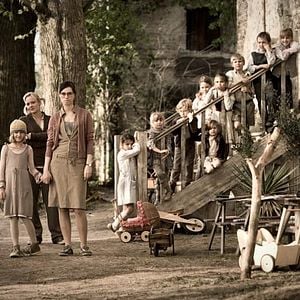 Foto Un conejo sin orejas