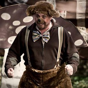 Foto Un conejo sin orejas