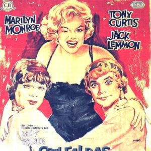 Foto Con faldas y a lo loco