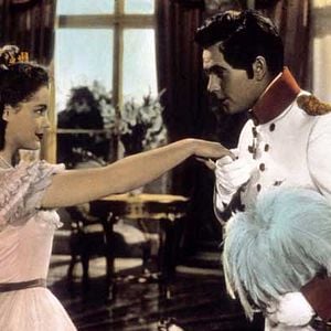 Foto Los jóvenes años de una reina