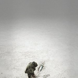 Foto En tierra hostil