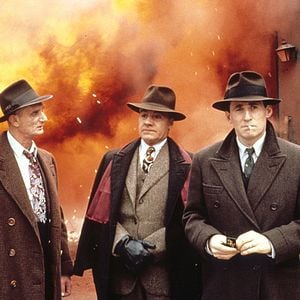 Foto Muerte entre las flores