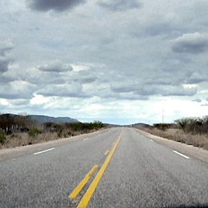 Foto Viajo Porque Preciso, Volto Porque Te Amo