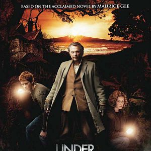 Foto Under the Mountain